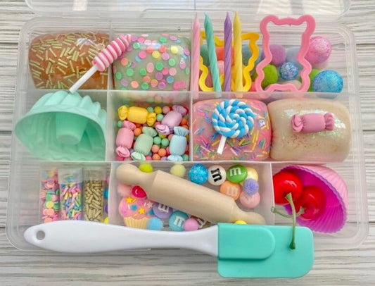 Baking Play Dough kit, Party playdough set, girls boys gift, magic kit, sensory kit, present, Party favors toy, birthday cupcake 4 5 6 year